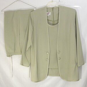 Caron sage green pantsuit 18